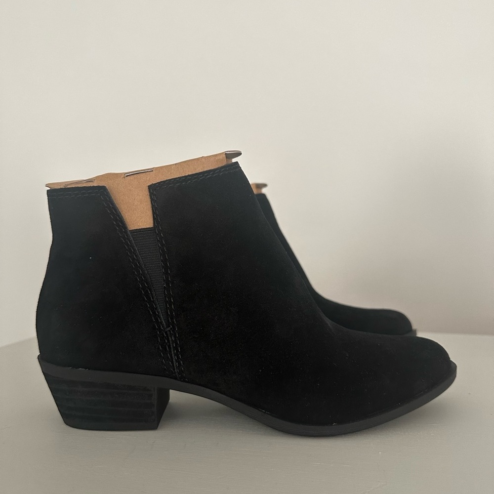 Luck brand new booties size 8